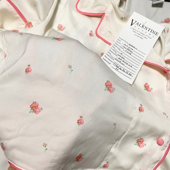 WILDFOX Rosebud Wallpaper Fell For You Pajama Set - Picture 7 of 8